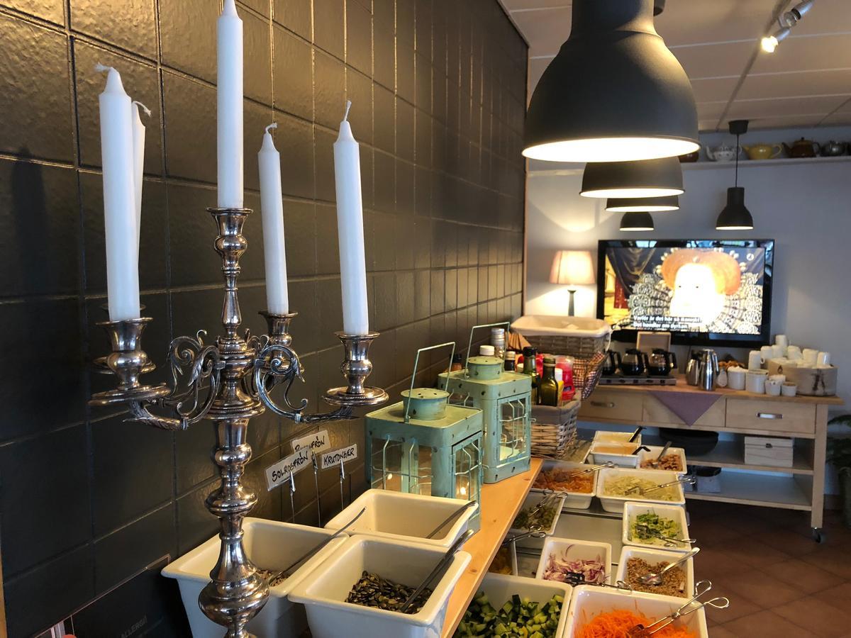 Jennys Hotell Och Restaurang Арвика Екстериор снимка